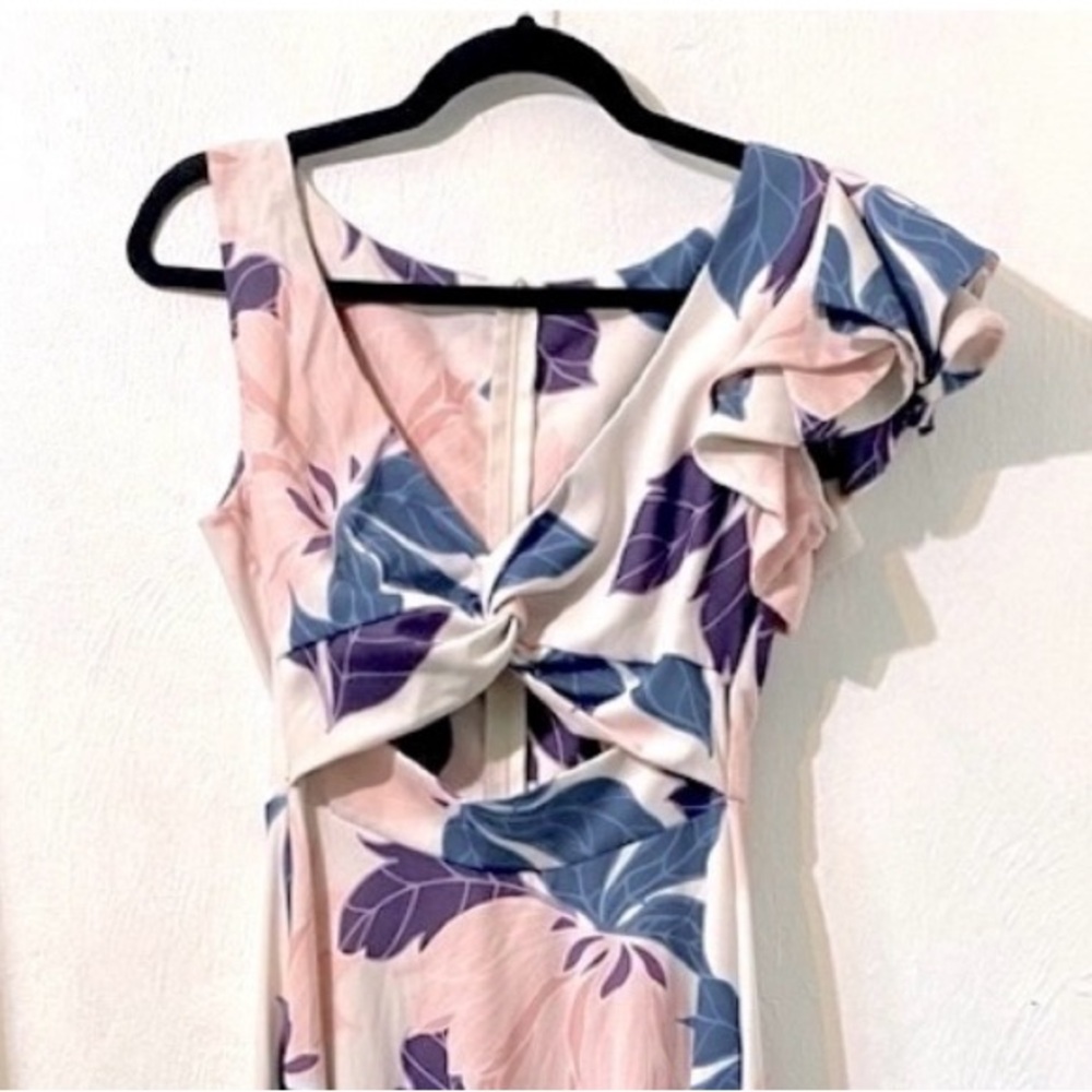 Gorgeous Pink and Purple floral floor length gown.Cut out at waist.XS - Picture 2 of 7